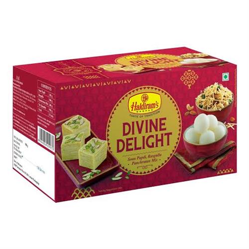 Haldiram divine delight Rasgulla 500 gm , soan papdi 250 gm , panchratan mixture 200 gm